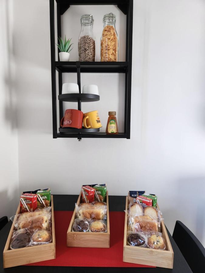 B&B Green Stazione Centrale E Centro 레조디칼라브리아 외부 사진