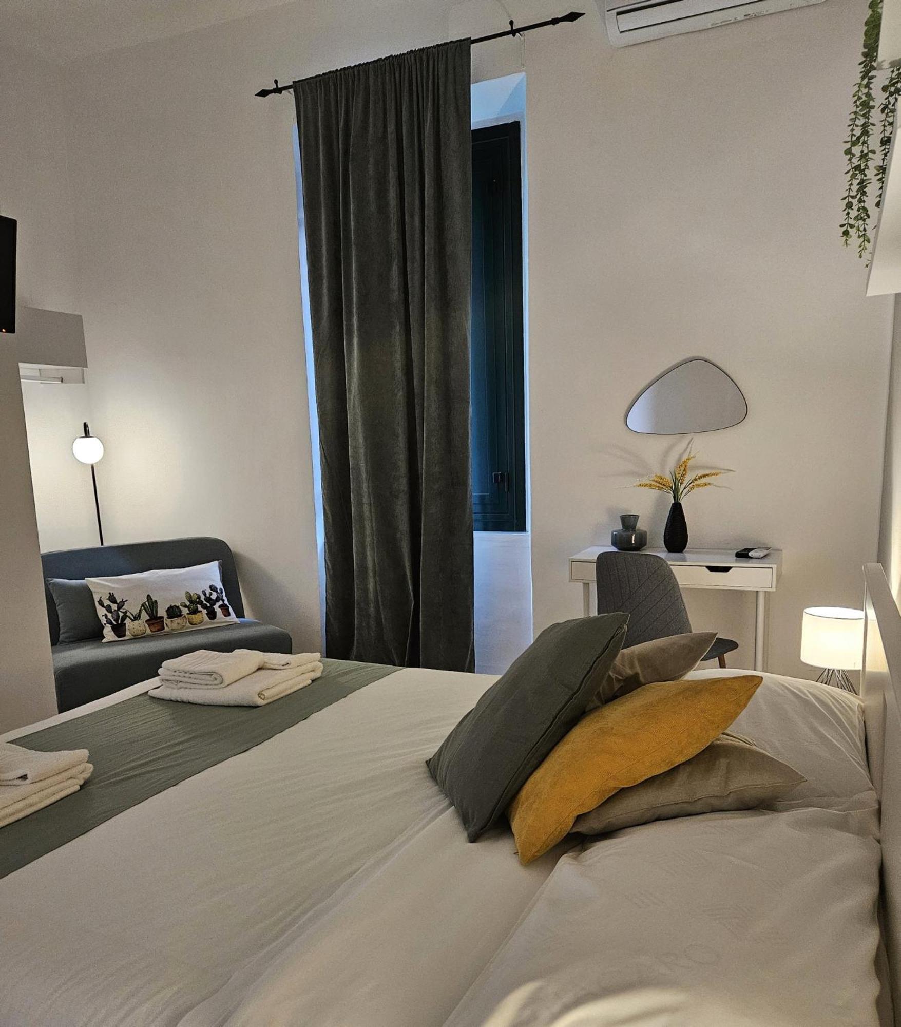 B&B Green Stazione Centrale E Centro 레조디칼라브리아 외부 사진