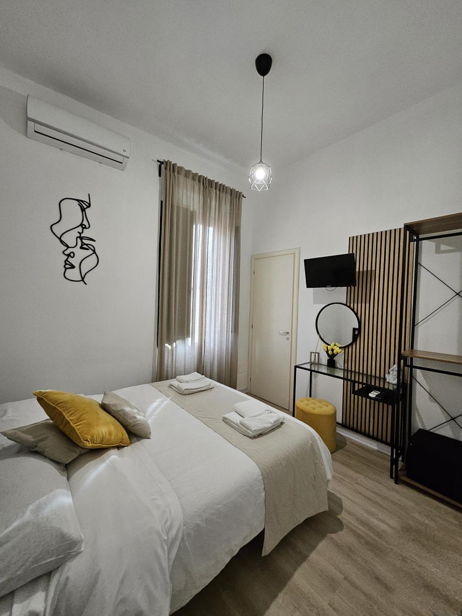 B&B Green Stazione Centrale E Centro 레조디칼라브리아 외부 사진