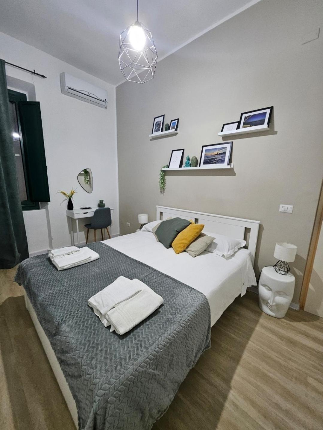 B&B Green Stazione Centrale E Centro 레조디칼라브리아 외부 사진